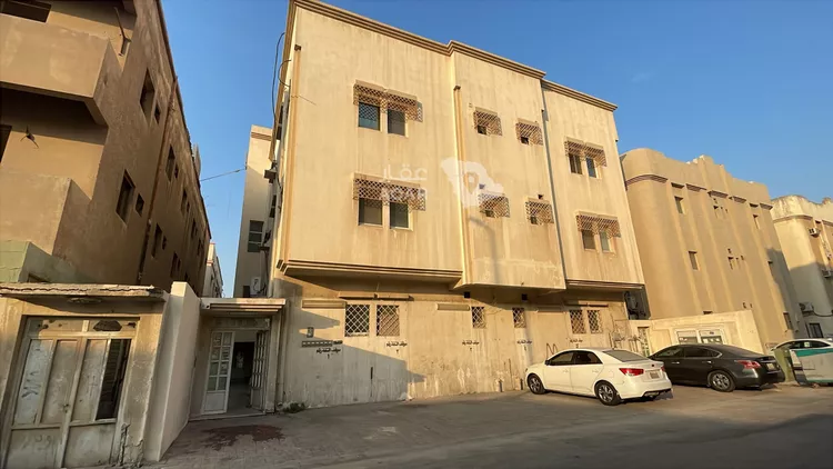 عمارة للبيع في شارع نافع بن عتبه, حي المزروعية, مدينة الدمام, المنطقة الشرقية