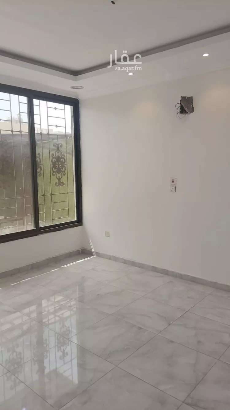 فيلا للبيع في شارع بلال بن سالم, حي ضاحية الملك فهد, مدينة الدمام, المنطقة الشرقية صورة 5