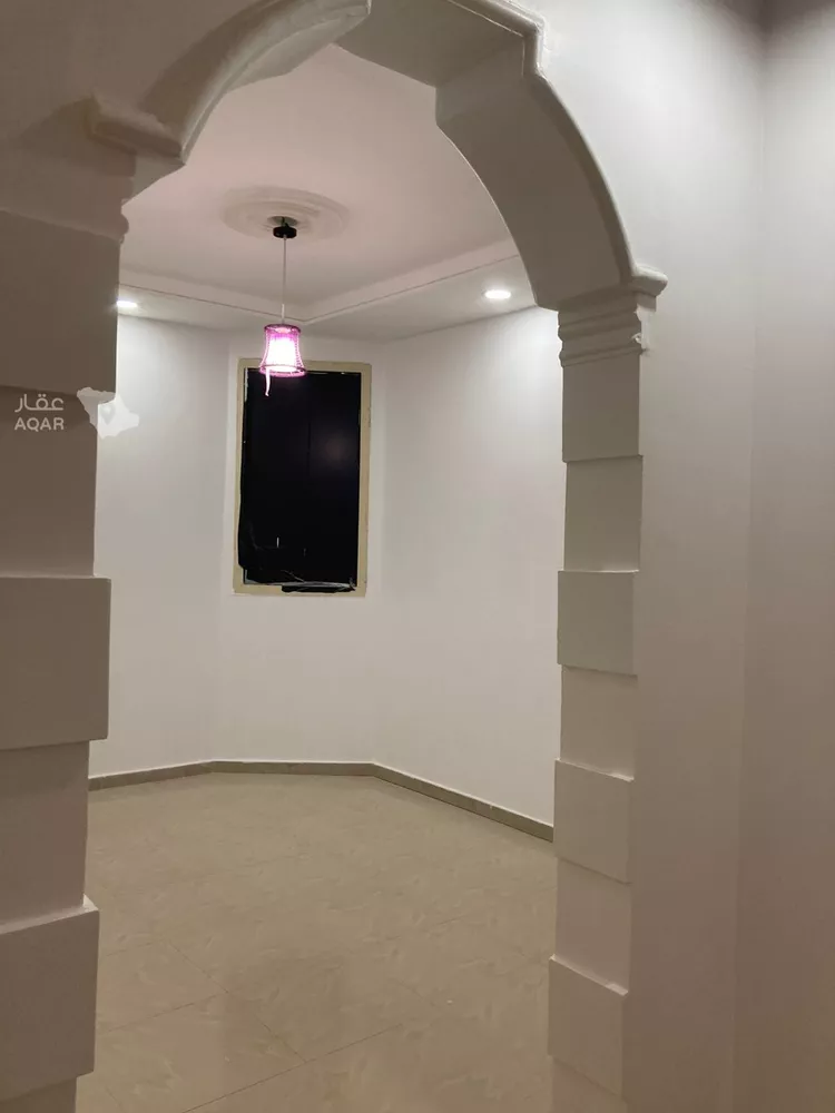 فيلا للبيع في شارع 286 ضاحية الملك فهد, حي ضاحية الملك فهد, مدينة الدمام, المنطقة الشرقية صورة 2
