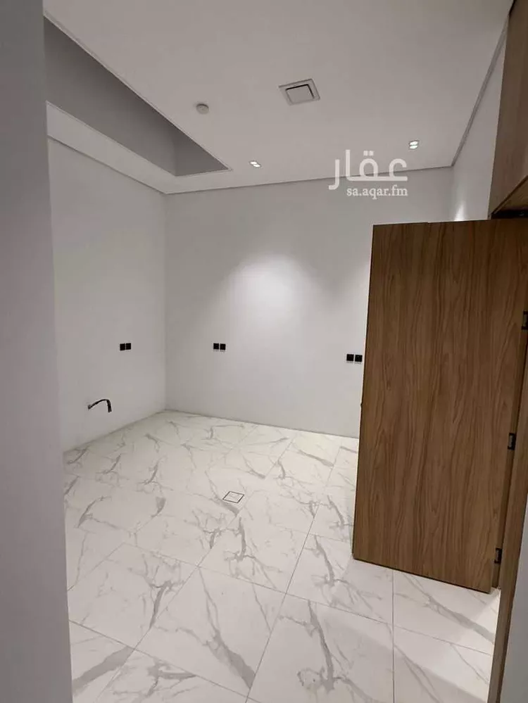 فيلا للبيع في شارع الرضا, حي البحر, مدينة الخبر, المنطقة الشرقية 15