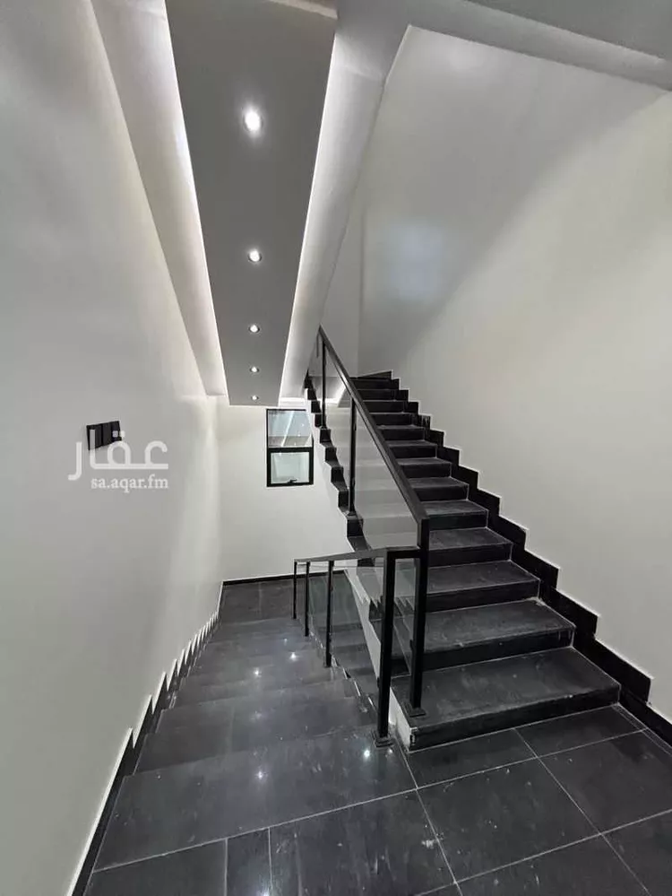 شقة للبيع في شارع اويس الزاهد, حي الشرف, مدينة خميس مشيط, منطقة عسير صورة 4