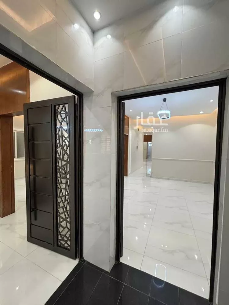 Apartment for Sale in Khamis Mushait Ar Rabie 7