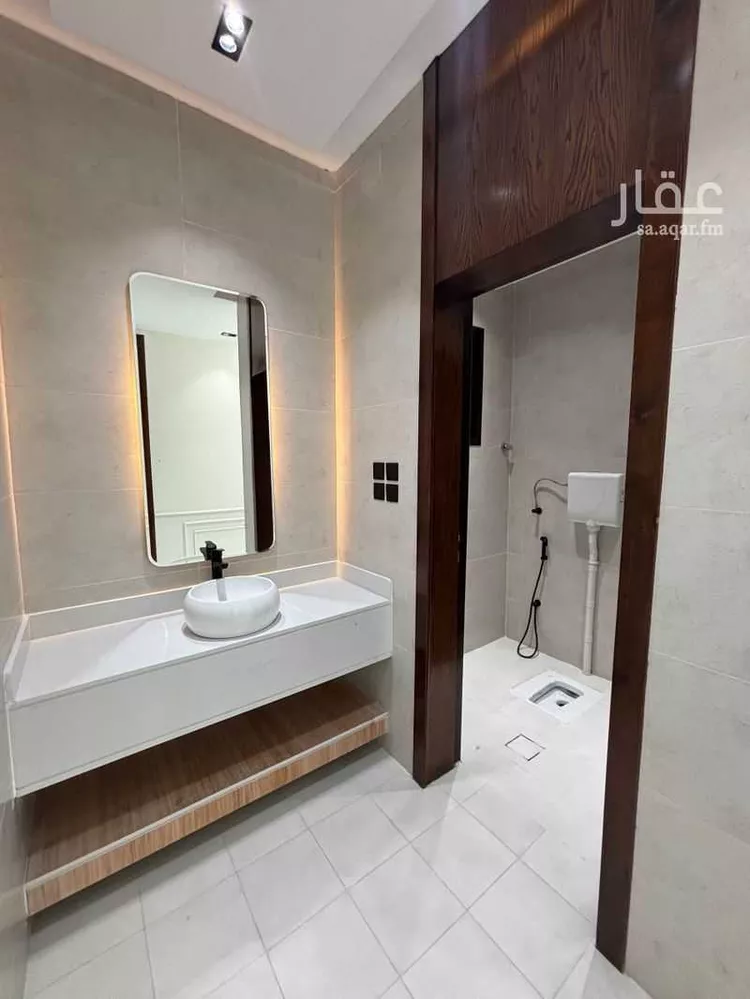 شقة للبيع في شارع خارجه ابن عبدالمنذر, حي الشرف, مدينة خميس مشيط, منطقة عسير صورة 2