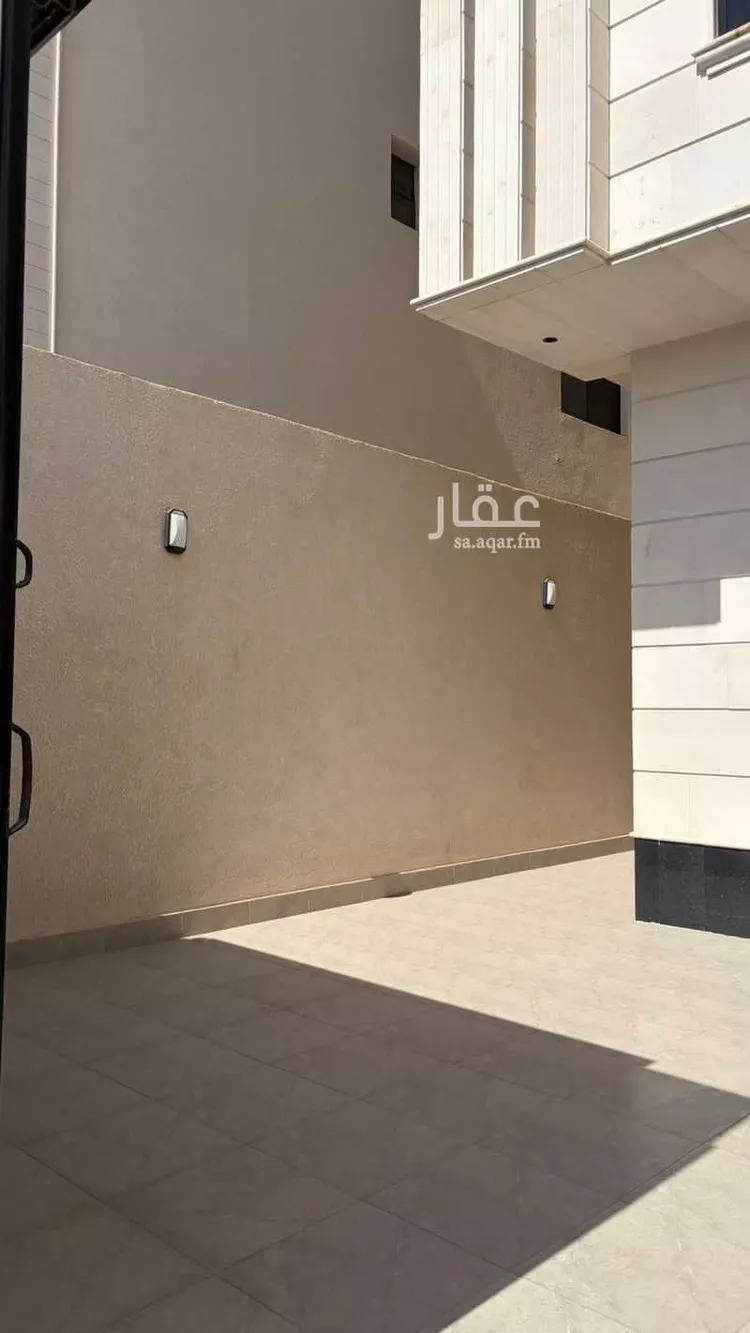 Floor for Rent in Riyadh Al Maizilah صورة 2