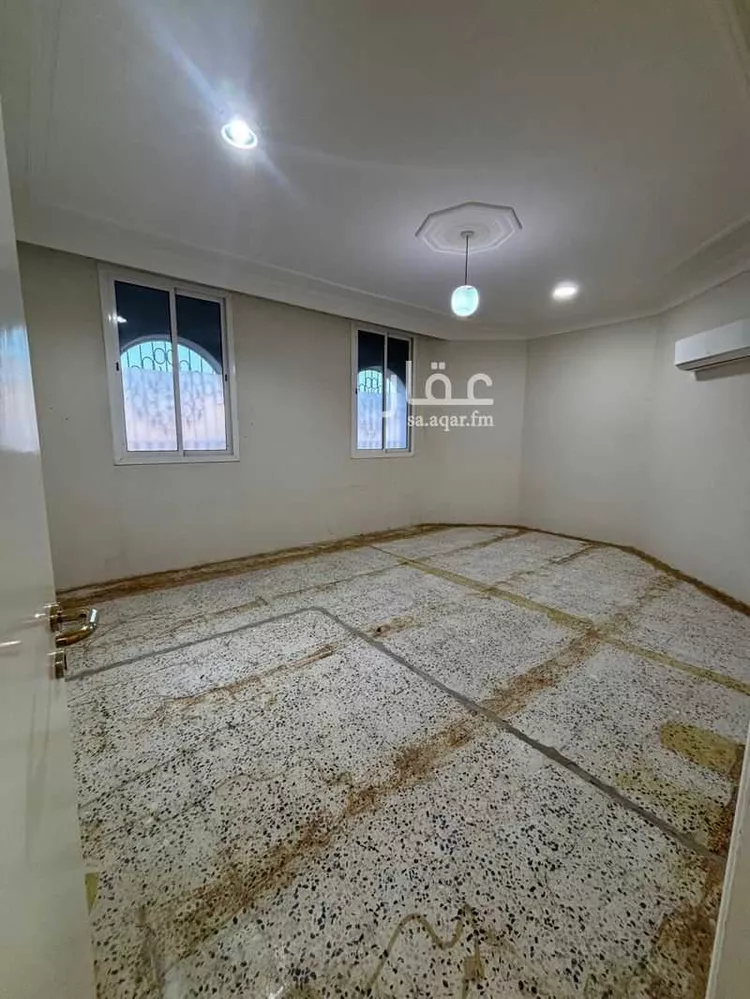 شقة للإيجار في شارع فهد بن محمد العليان ، حي الالغربي ، الرس ، الرس صورة 5