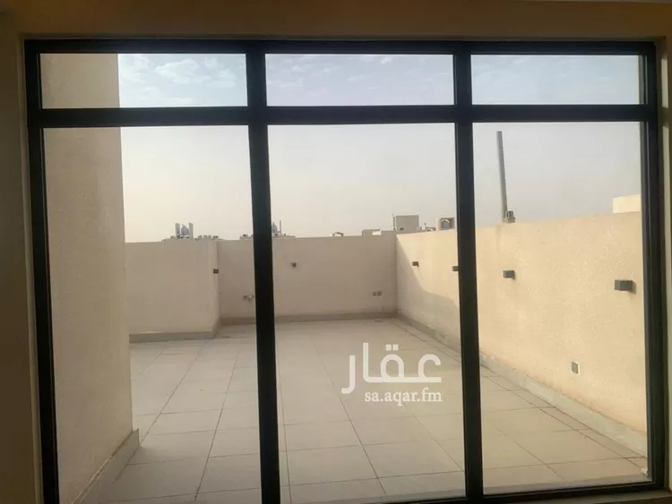 فيلا للإيجار في شارع عبيدالله الفقيه, حي الرمال, مدينة الرياض, منطقة الرياض 1 صورة