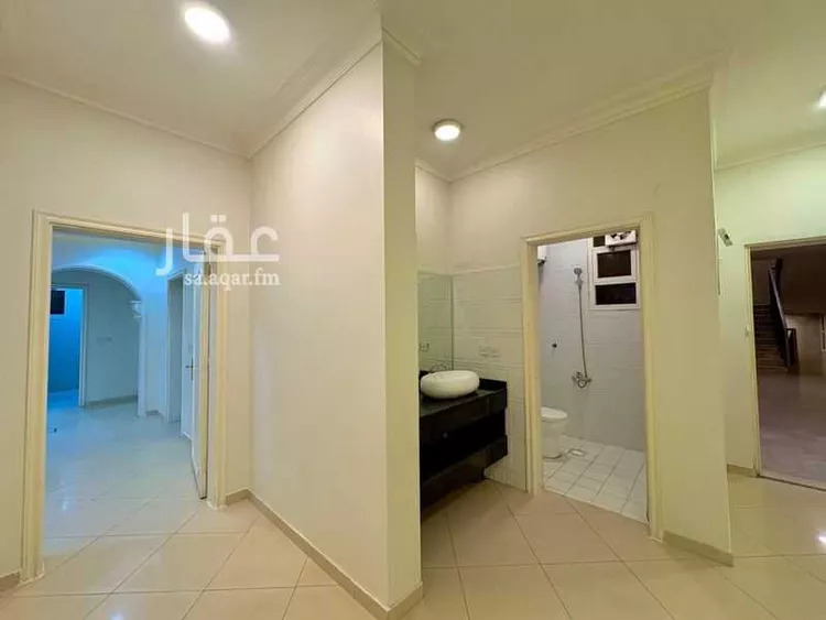 شقة للإيجار في شارع الشيخ حسن بن حسين بن علي, حي الملك فيصل, مدينة الرياض, منطقة الرياض صورة 3