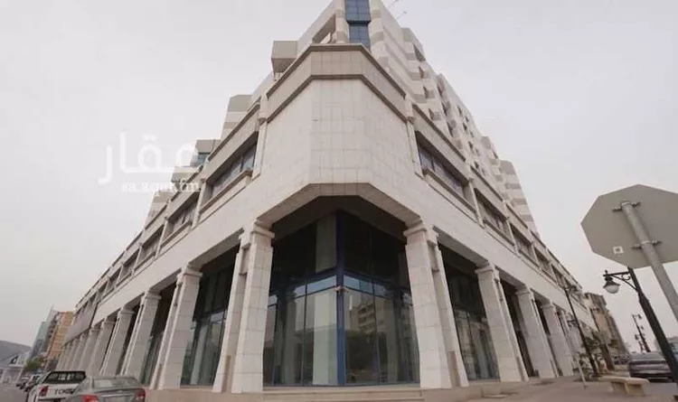 محل للإيجار في شارع الملك فهد الفرعي, حي العليا, مدينة الرياض, منطقة الرياض