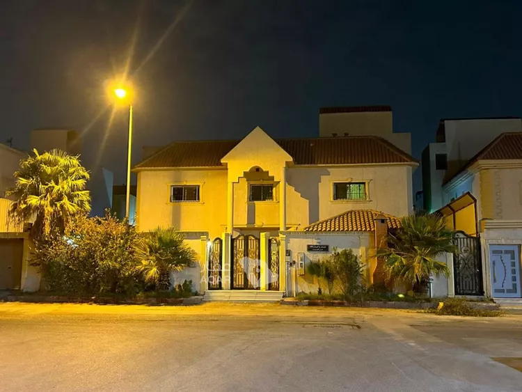 Villa for Sale in Al Muzahimiyah Al Hada 8