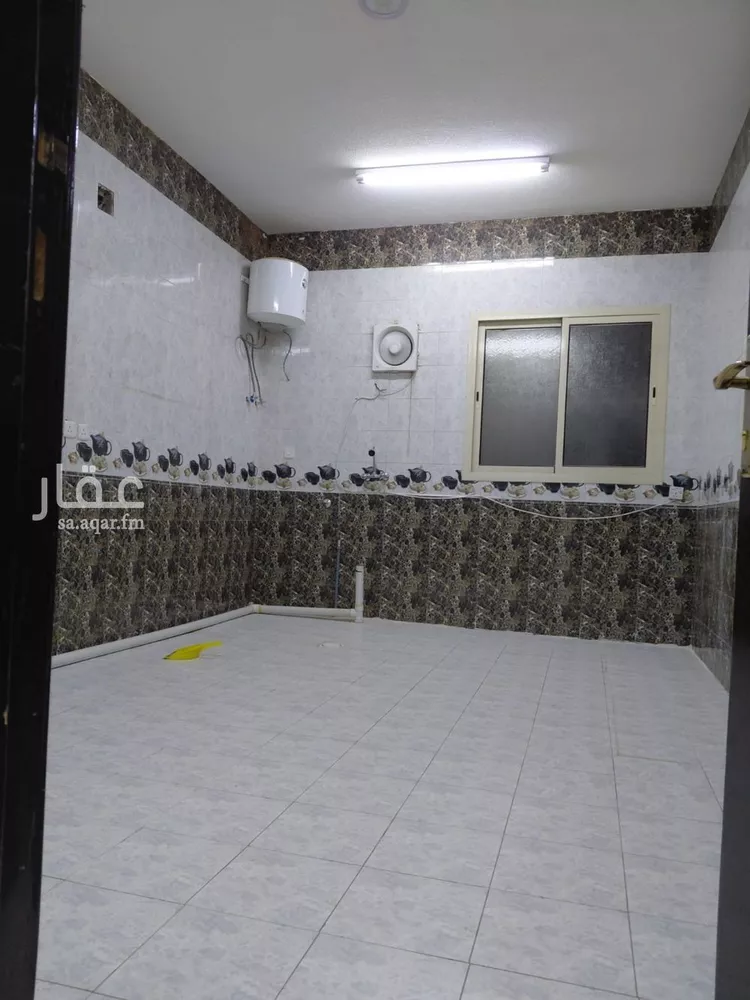 شقة للإيجار في شارع أبي القاسم الثمانيني, حي بدر, مدينة الرياض, منطقة الرياض صورة 2