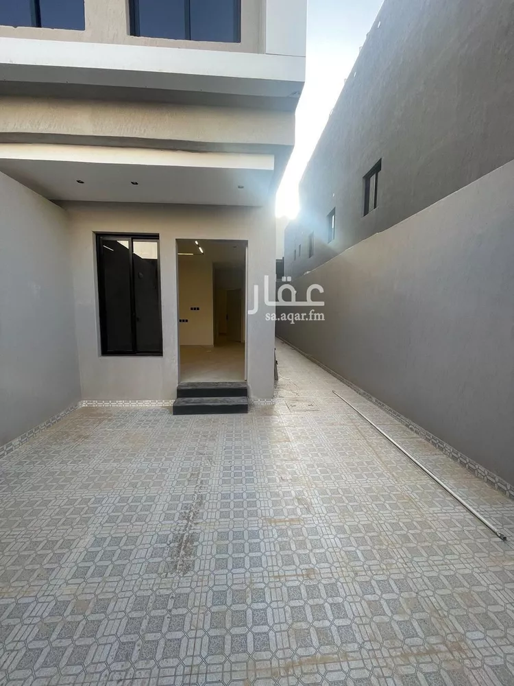 فيلا للإيجار في شارع إسماعيل القيسي, حي عكاظ, مدينة الرياض, منطقة الرياض صورة 4