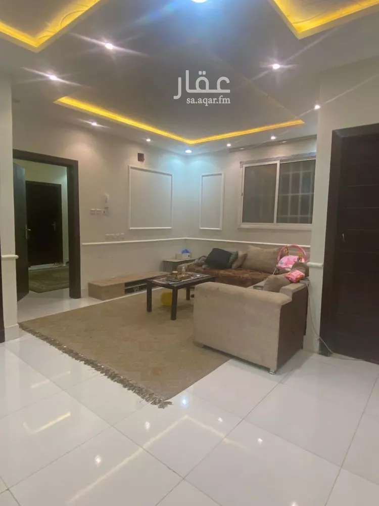 فيلا للإيجار في شارع إسماعيل عاصم, حي ديراب, مدينة الرياض, منطقة الرياض 12