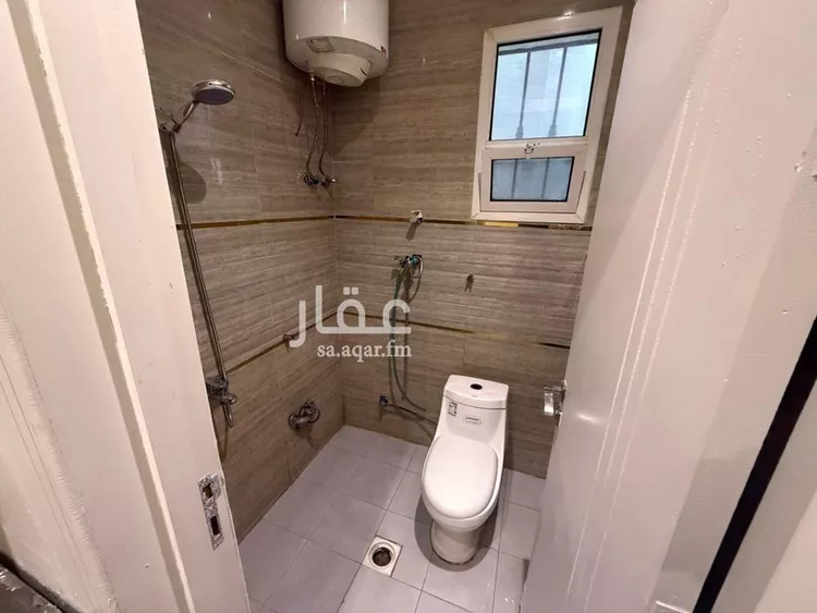 شقة للإيجار في شارع علي بن سلامة اللخمي, حي بدر, مدينة الرياض, منطقة الرياض صورة 2