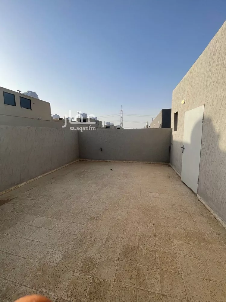 فيلا للإيجار في شارع إسماعيل القيسي, حي عكاظ, مدينة الرياض, منطقة الرياض 26