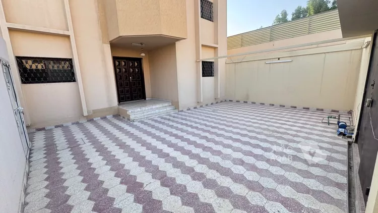 Floor for Rent in Riyadh Ar Rawdah 2