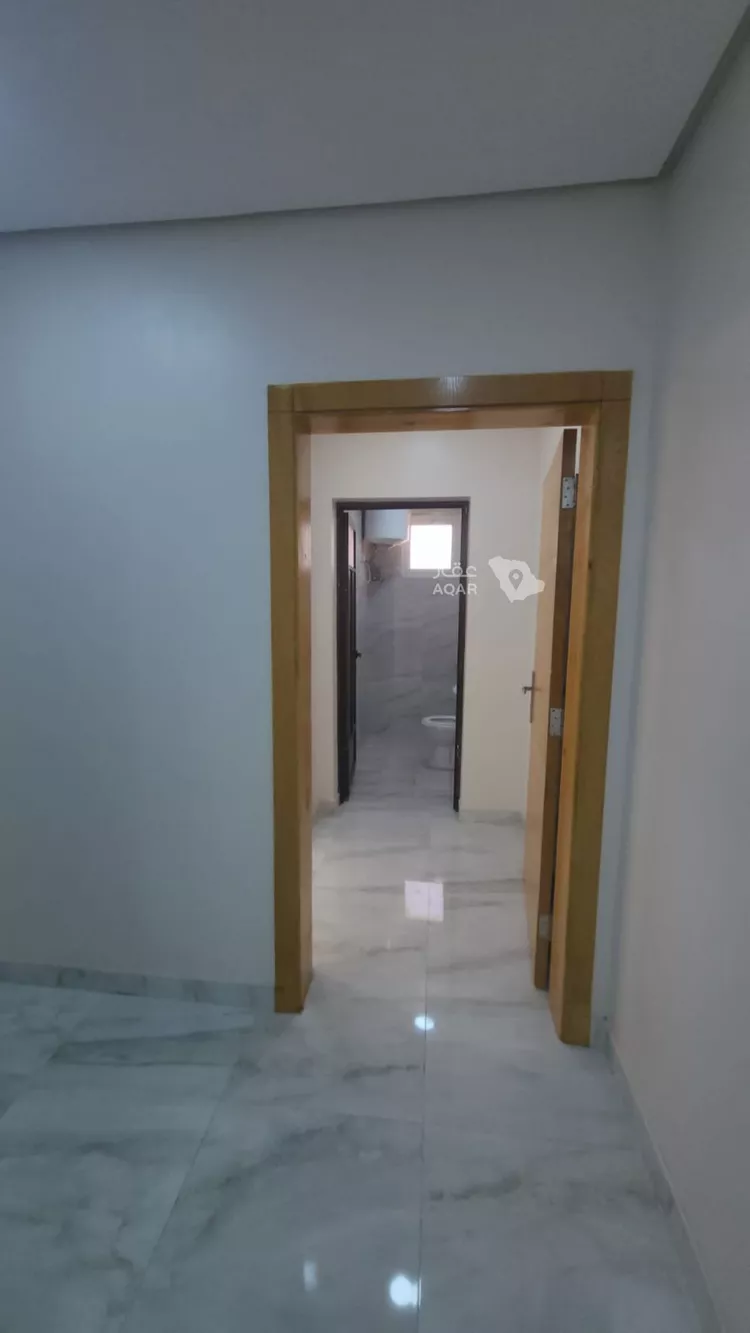عمارة للبيع في شارع العزيزية 23, حي العزيزية, مدينة الجبيل, المنطقة الشرقية 4