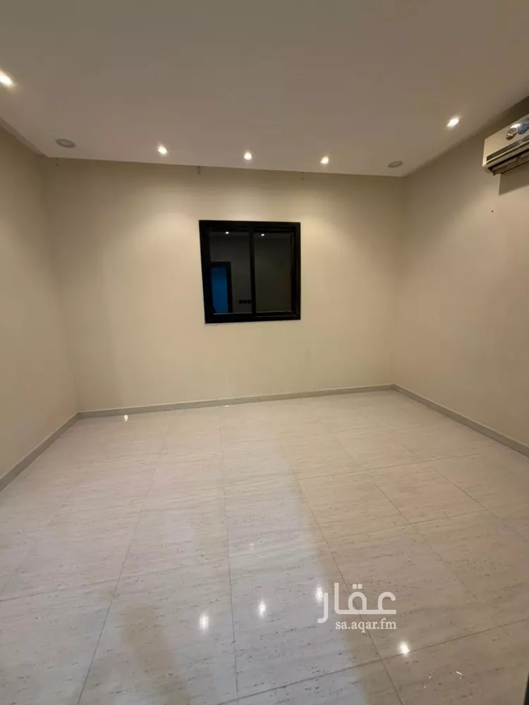 فيلا للإيجار في شارع عبدالوهاب عرب, حي عكاظ, مدينة الرياض, منطقة الرياض صورة 4