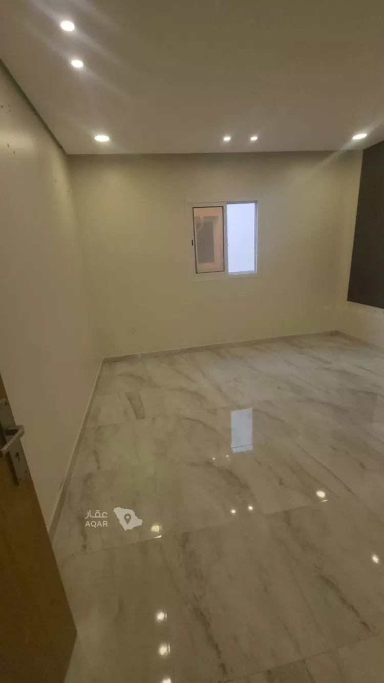 Apartment for Rent in Safwa Abu Main 5