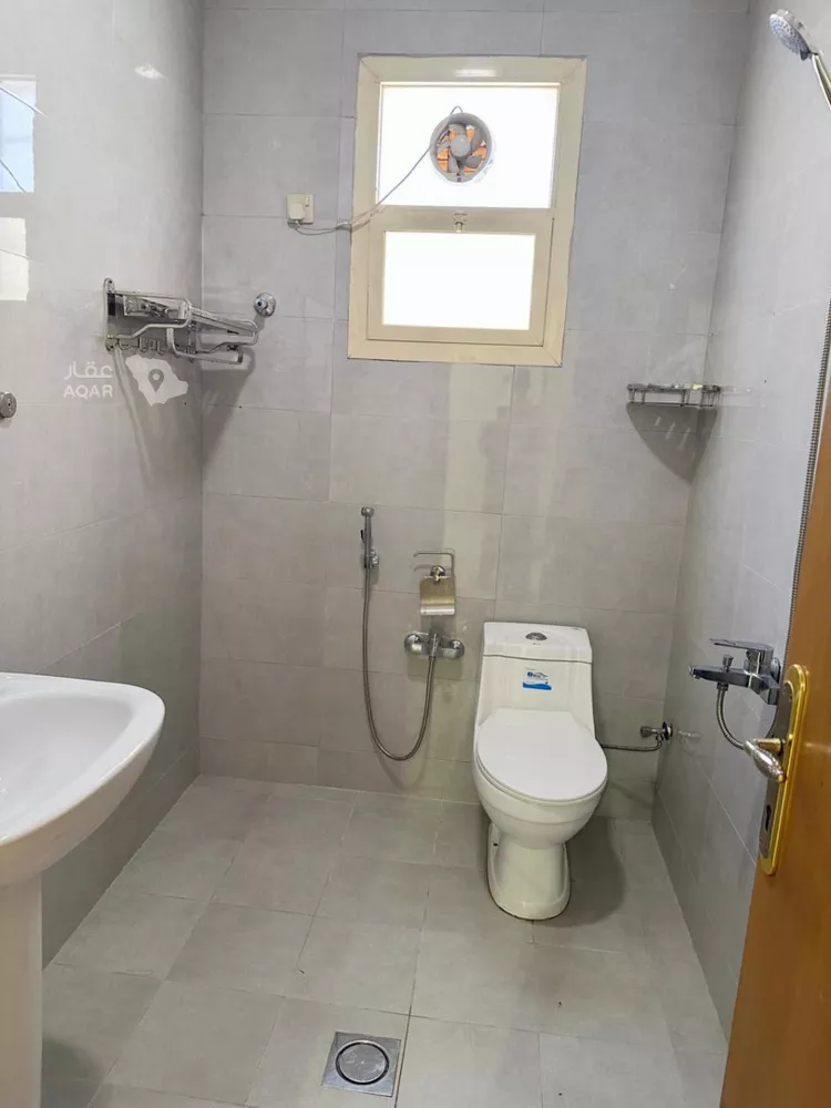 Floor for Rent in Riyadh As Sahafah 14
