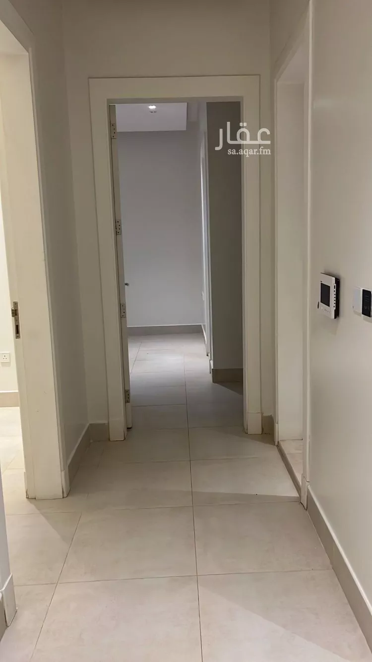 شقة للإيجار في شارع المغيره بن شعبه, حي المروج, مدينة الرياض, منطقة الرياض صورة 3