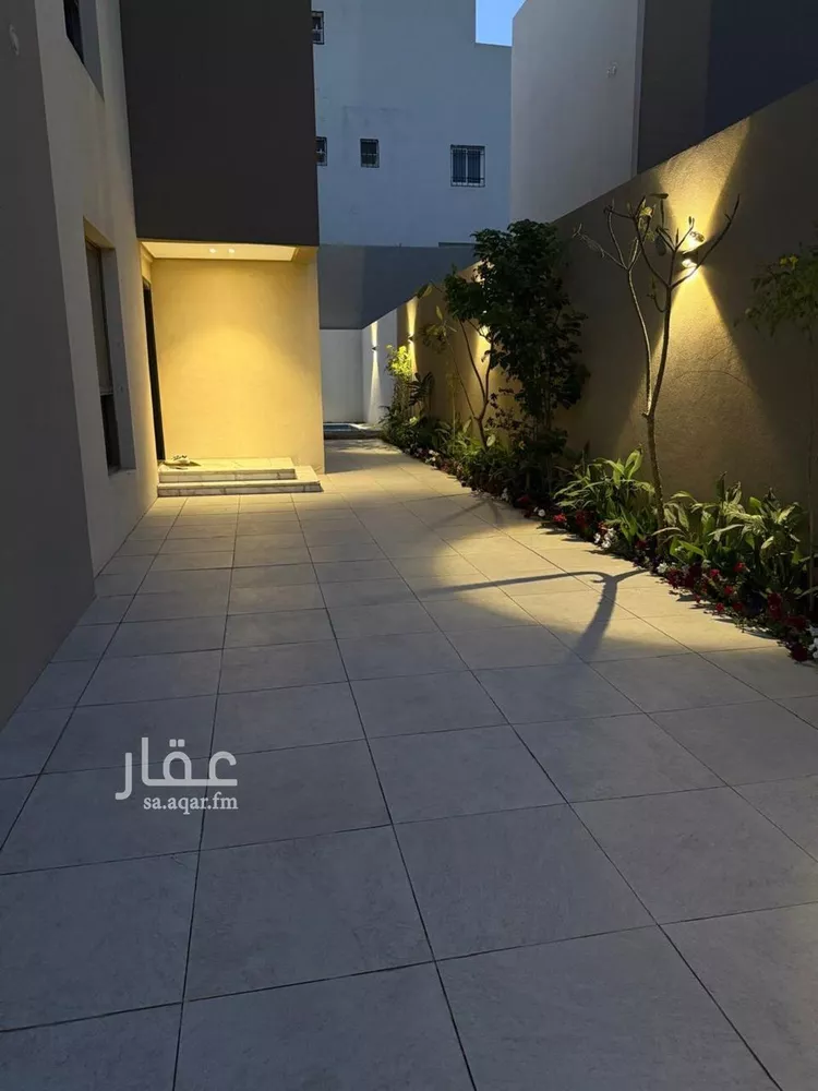 فيلا للإيجار في شارع ابي المكارم بن مفرج, حي عكاظ, مدينة الرياض, منطقة الرياض صورة 3
