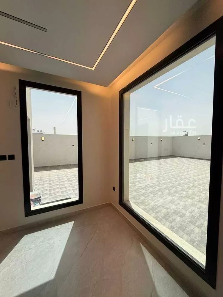 عمارة للبيع في شارع احمد بن رزيق ، حي السكة الحديد ، المدينة المنورة ، منطقة المدينة المنورة