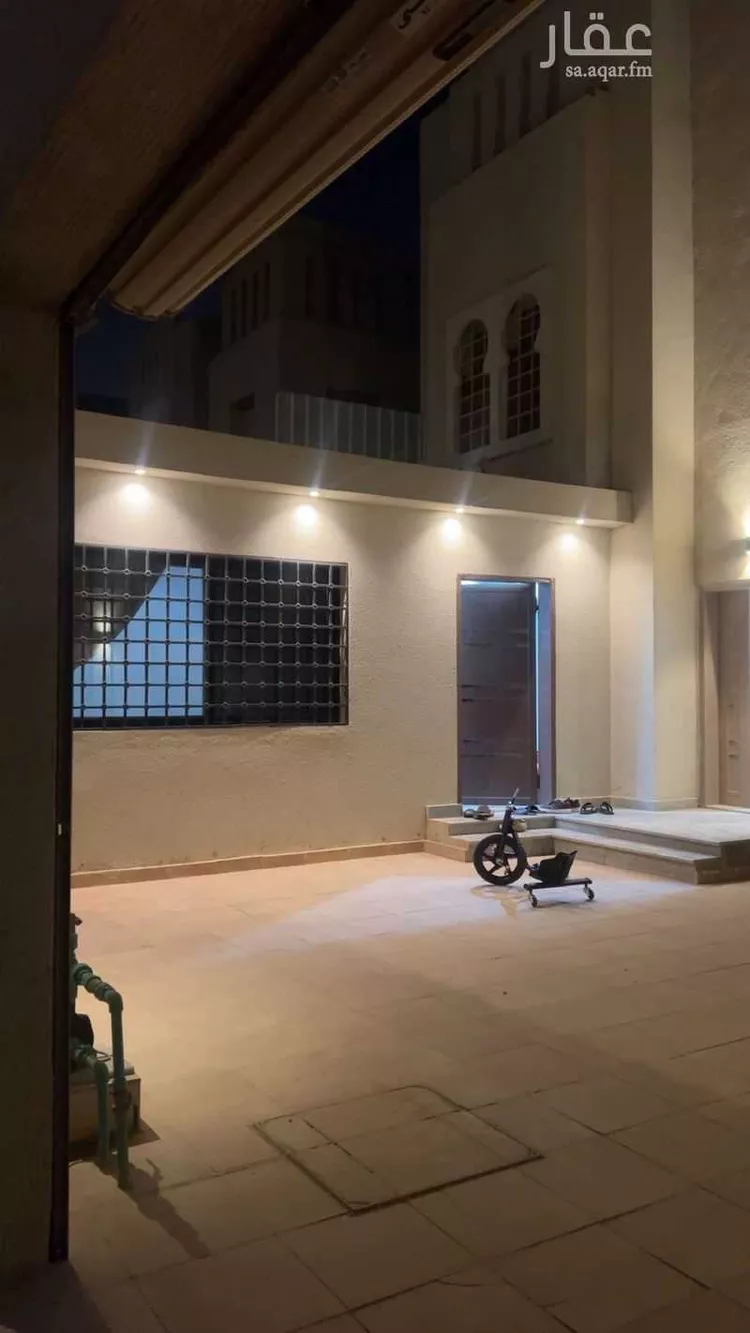 Villa for Sale in Riyadh Al Janadriyah صورة 3