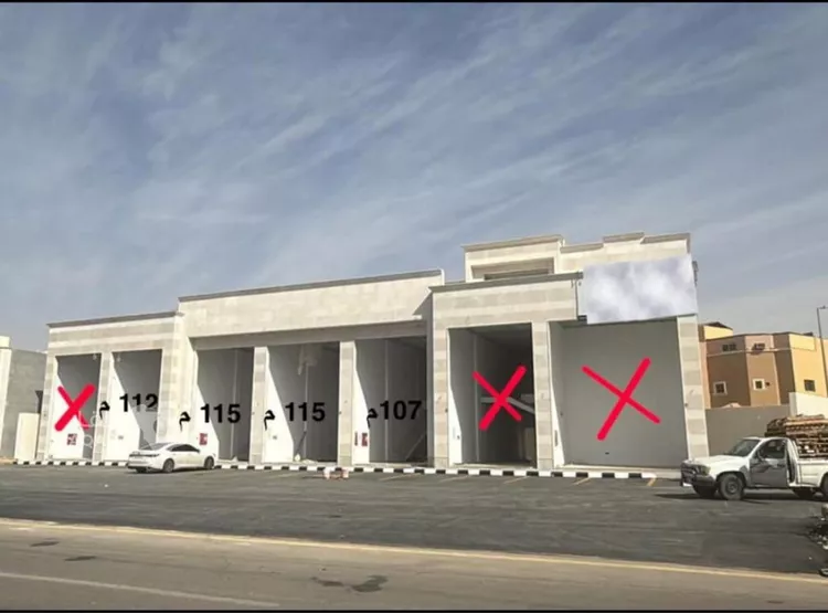 محل للإيجار في شارع عبدالله بن عبدالعزيز بن مساعد بن جلوي, حي النهضة, مدينة بريدة, منطقة القصيم