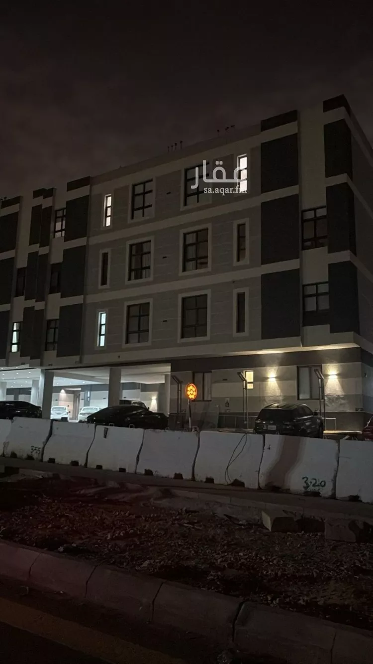 دور للإيجار في شارع محمد الجمدي, حي عكاظ, مدينة الرياض, منطقة الرياض