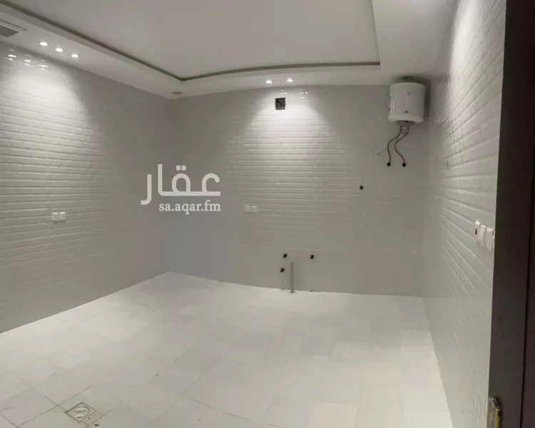 فيلا للإيجار في شارع سراج الدين العسقلاني, حي عكاظ, مدينة الرياض, منطقة الرياض صورة 4