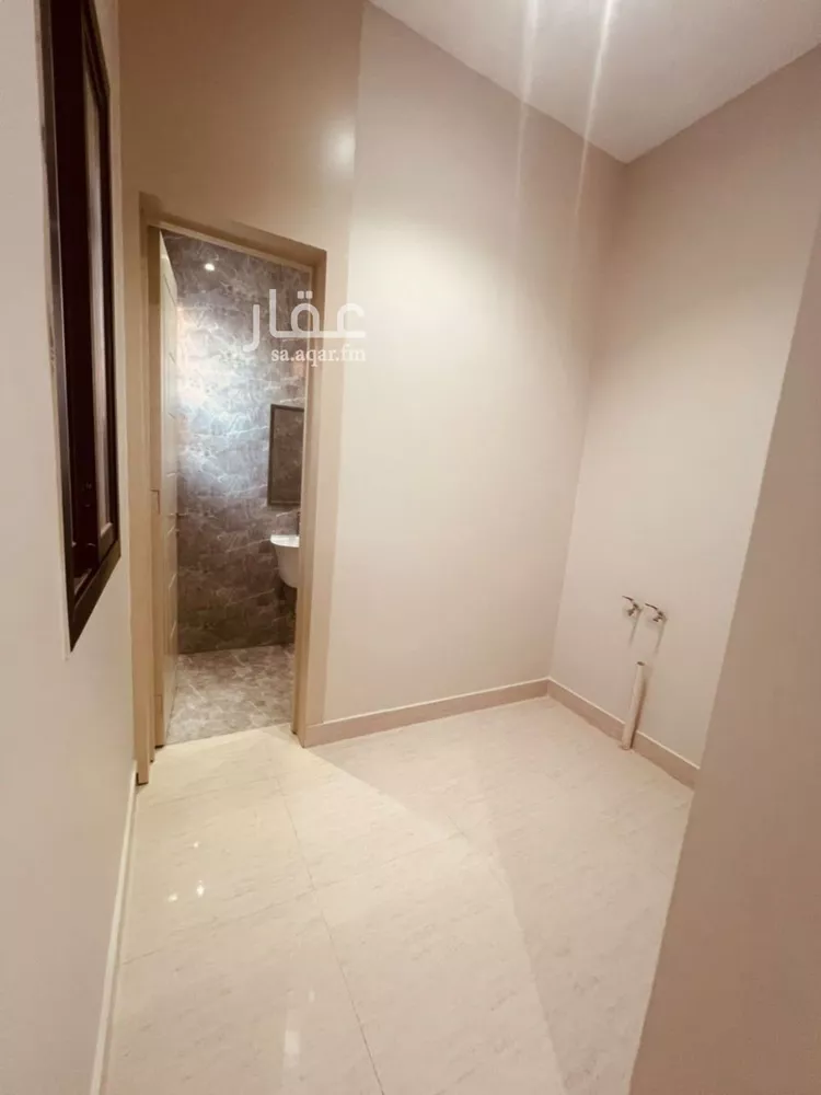 Floor for Rent in Riyadh Al Munsiyah 19