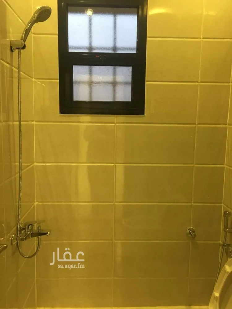 فيلا للبيع في شارع الحافظ أبي المعمر, حي العارض, مدينة الرياض, منطقة الرياض 8