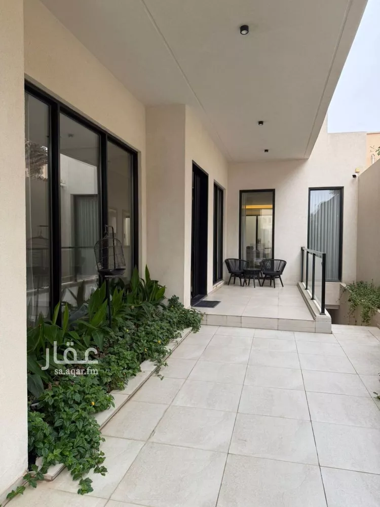 فيلا للبيع في شارع البرهان العسقلاني, حي المصيف, مدينة الرياض, منطقة الرياض صورة 2