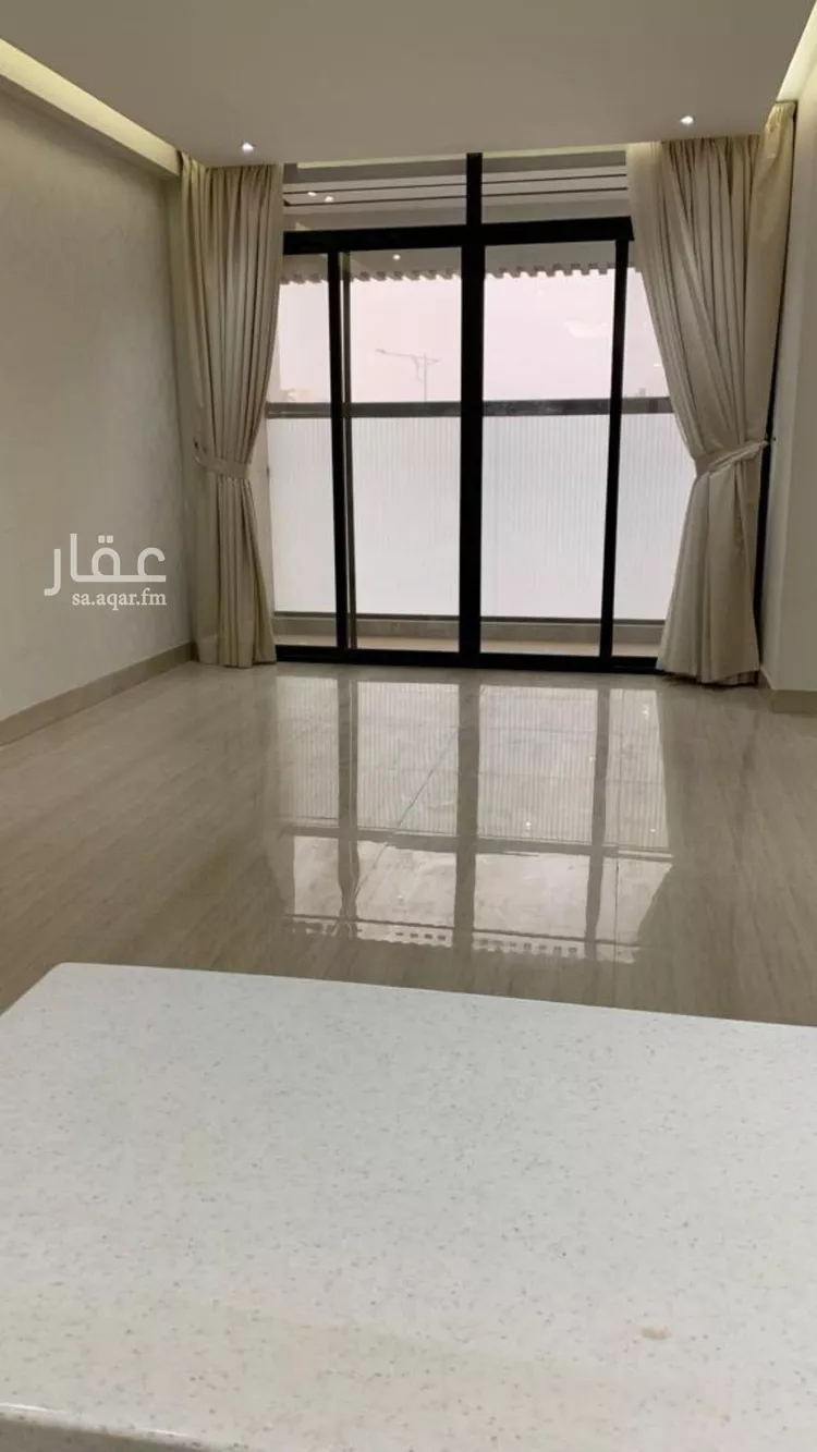 Apartment for Sale in Riyadh Al Malqa 10