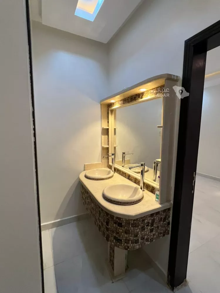 Villa for Sale in Riyadh Dhahrat Laban 7