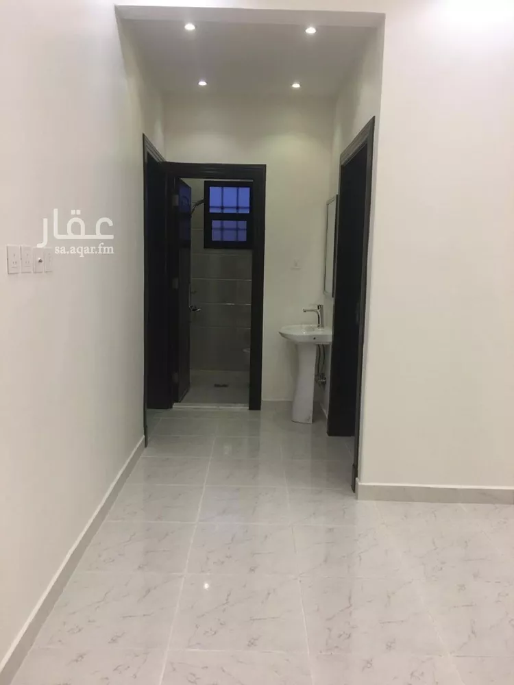 فيلا للبيع في شارع الحافظ أبي المعمر, حي العارض, مدينة الرياض, منطقة الرياض 10