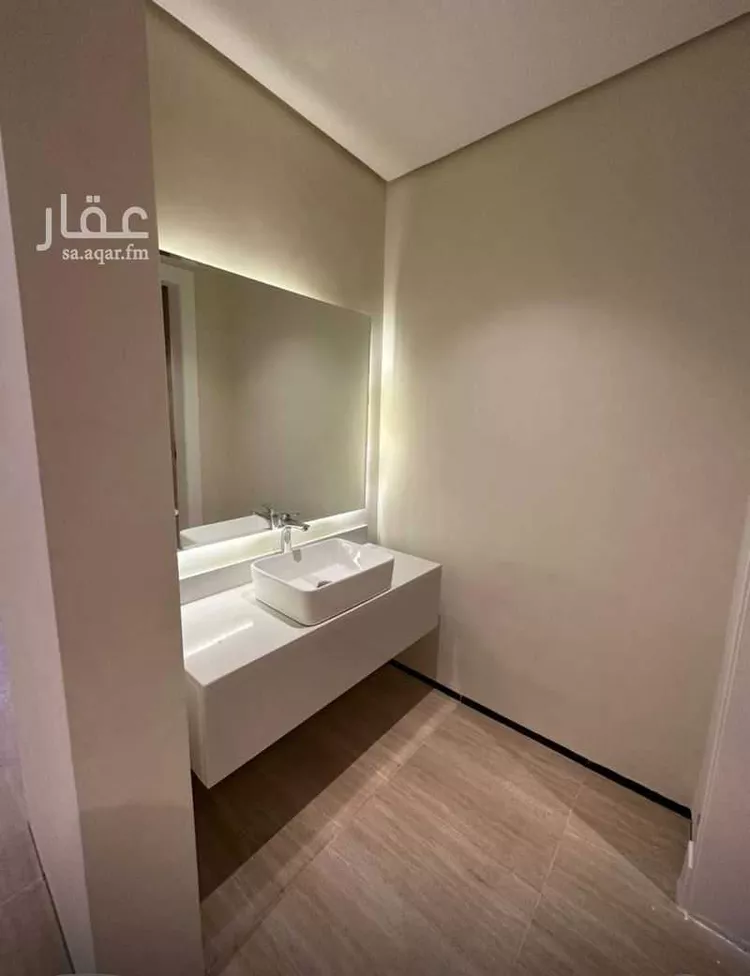 شقة للبيع في شارع الصلاح, حي عرقة, مدينة الرياض, منطقة الرياض 8