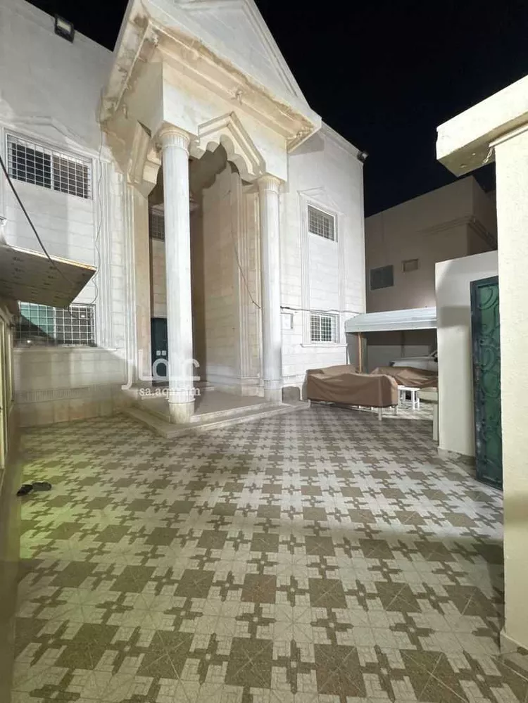 فيلا للبيع في شارع الملك فهد بن عبدالعزيز ، حي الفيصلية ، النعيرية ، النعيرية صورة 5