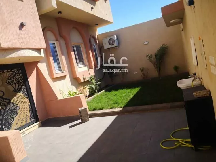 فيلا للبيع في شارع اسماعيل بن سليمان الكحال, حي شوران, مدينة المدينة المنورة, منطقة المدينة المنورة صورة 4