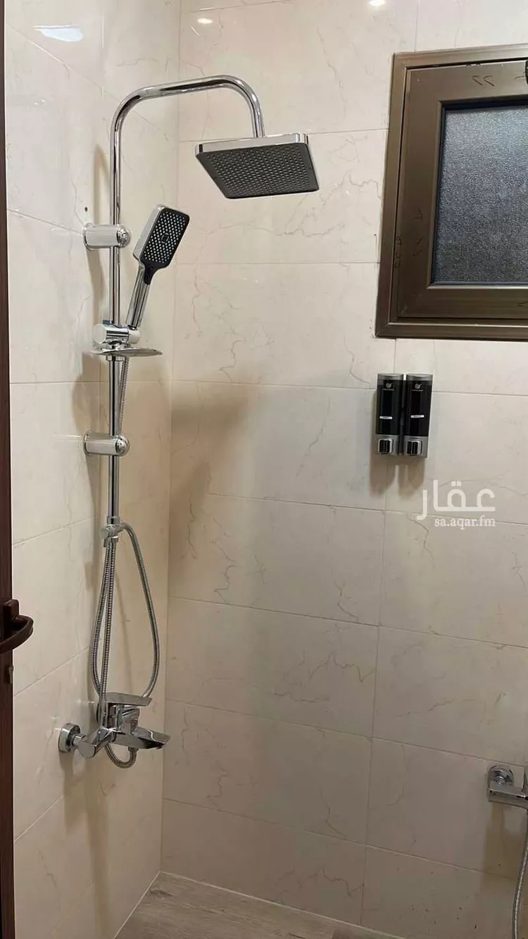 شقة للإيجار في شارع صفي الدين الحلي, حي السلمانية الرابع, مدينة الاحساء, المنطقة الشرقية 8