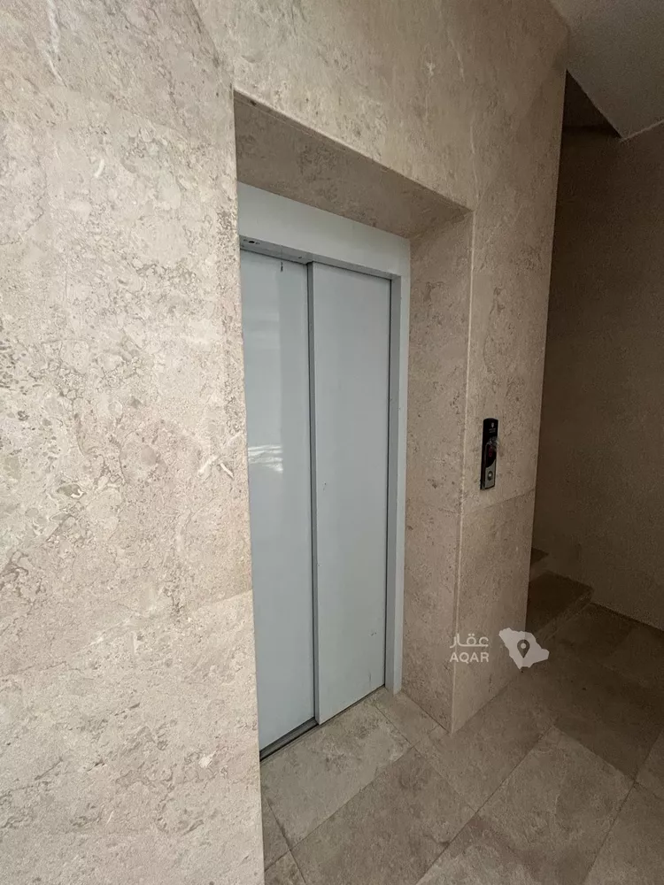 Apartment for Sale in Al Khobar Al Aqrabiyah 2