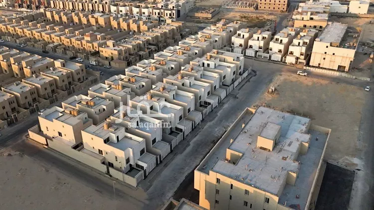 فيلا للبيع في شارع الكورنيش, حي العروبة, مدينة الدمام, المنطقة الشرقية صورة 2