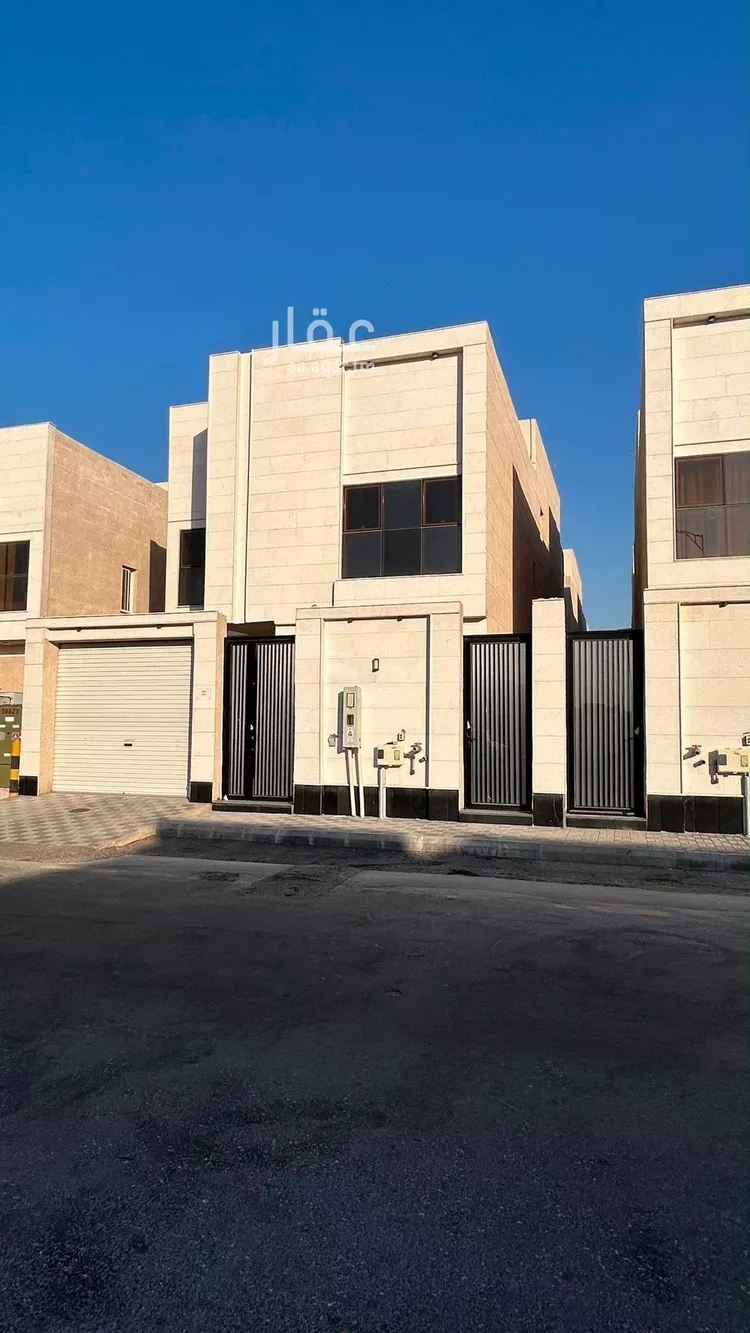 فيلا للبيع في شارع الكورنيش, حي العروبة, مدينة الدمام, المنطقة الشرقية