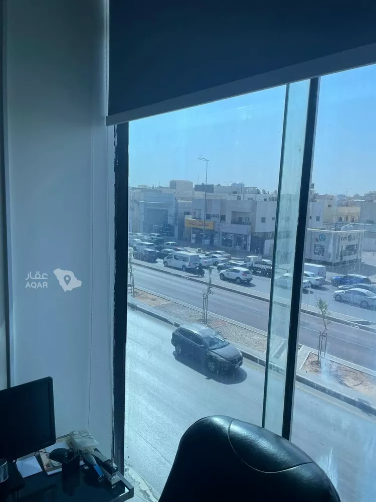 مكتب تجاري للإيجار في شارع خالد بن الوليد, حي الأندلس, مدينة الرياض, منطقة الرياض 9