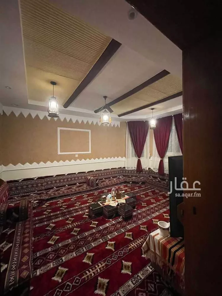 فيلا للبيع في شارع حمزة الجعلي, حي الزهور, مدينة أبها, منطقة عسير 12