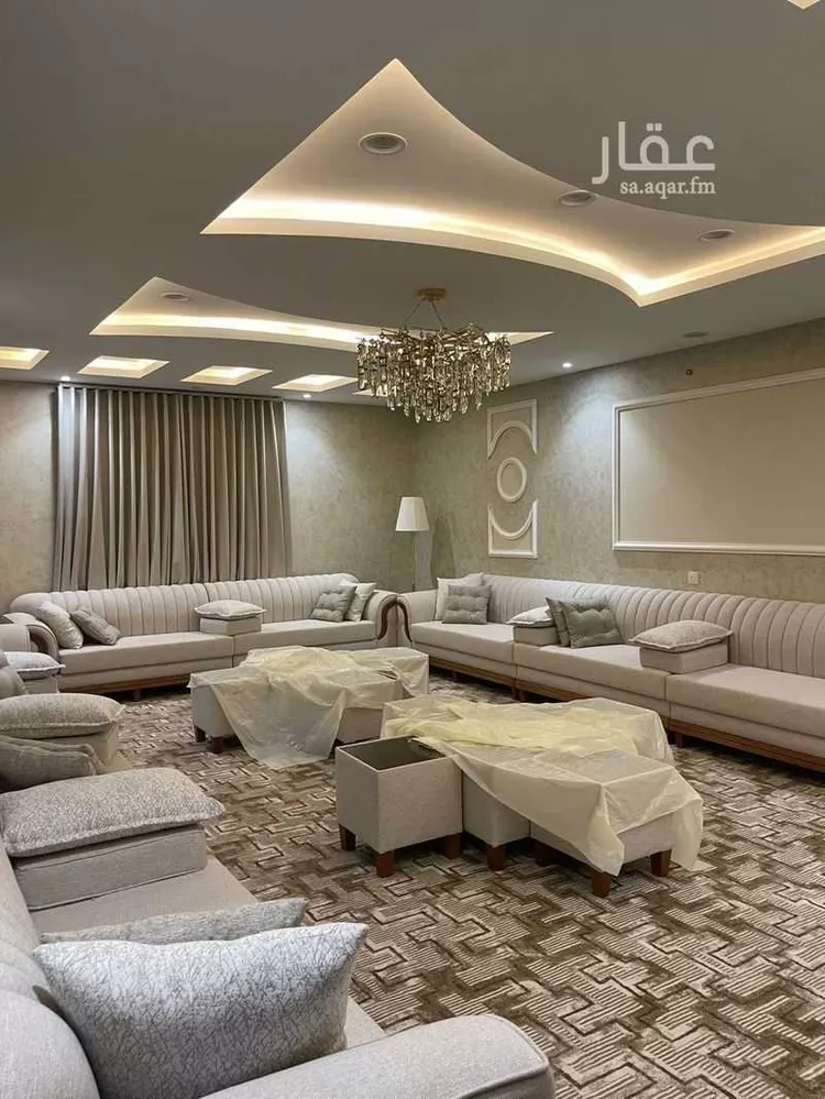 فيلا للبيع في شارع حمزة الجعلي, حي الزهور, مدينة أبها, منطقة عسير 13