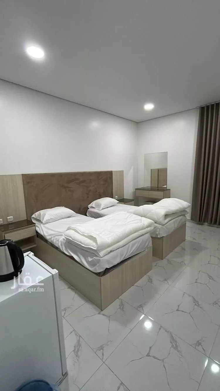 عمارة للإيجار في شارع ذو الغصه قيس بن الحصين, حي العزيزية الثاني, مدينة الاحساء, المنطقة الشرقية صورة 2