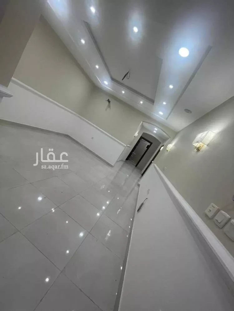 شقة للإيجار في شارع عثمان الضبي, حي النزهة, مدينة جدة, منطقة مكة المكرمة 1 صورة