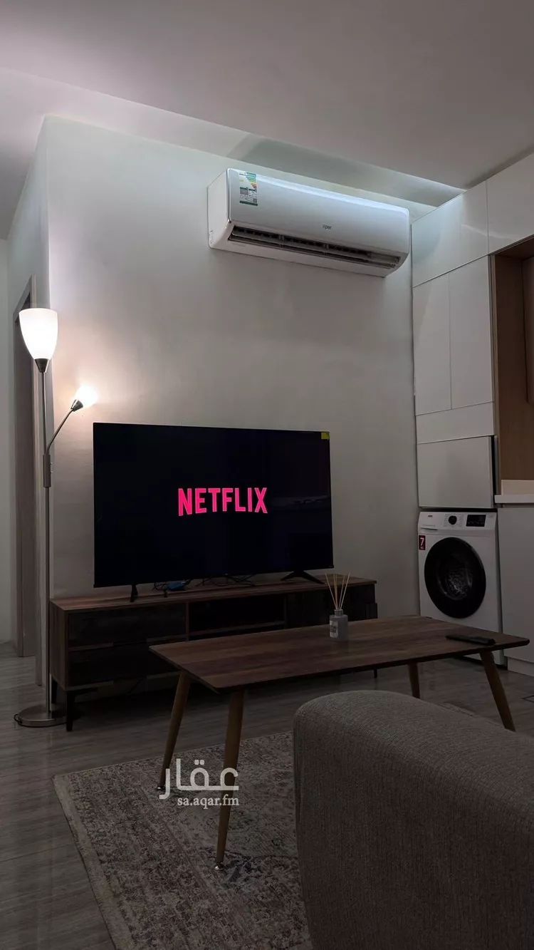 شقة للإيجار في شارع طريق الملك فهد الفرعي, حي العقيق, مدينة الرياض, منطقة الرياض صورة 2