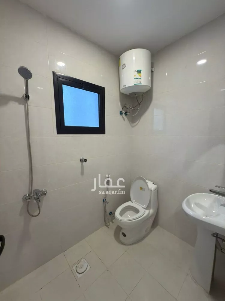 شقة للإيجار في شارع الرابع عشر, حي الثقبة, مدينة الخبر, المنطقة الشرقية صورة 2